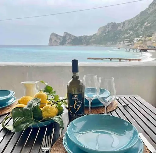 Vakantiehuis La Marina - Casa Al Mare Nerano